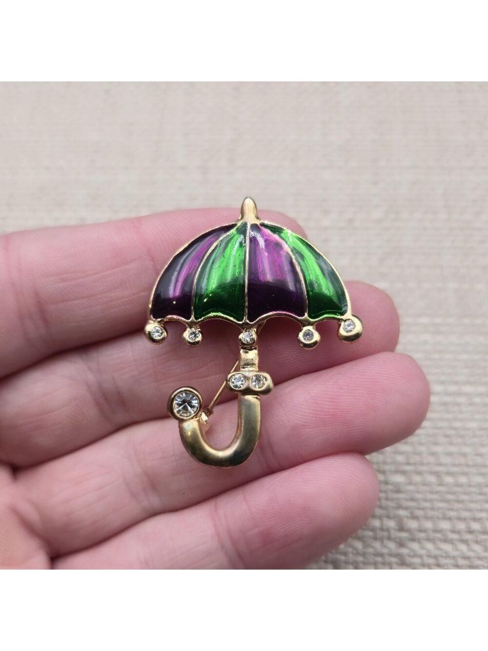Vintage Gold Tone Umbrella Brooch Purple Green Enamel Rhinestone Pin Badge A8798